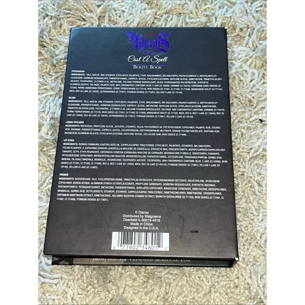 DISNEY VILLAINS  EVIL QUEEN  CAST A SPELL  BEAUTY BOOK
